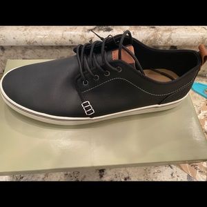 Mens lace up black shoes